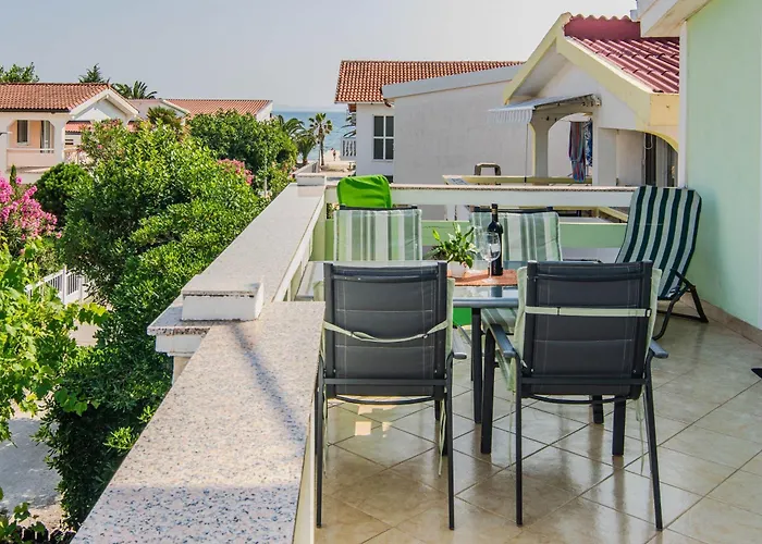 Апартаменты By The Sea - 24741 *